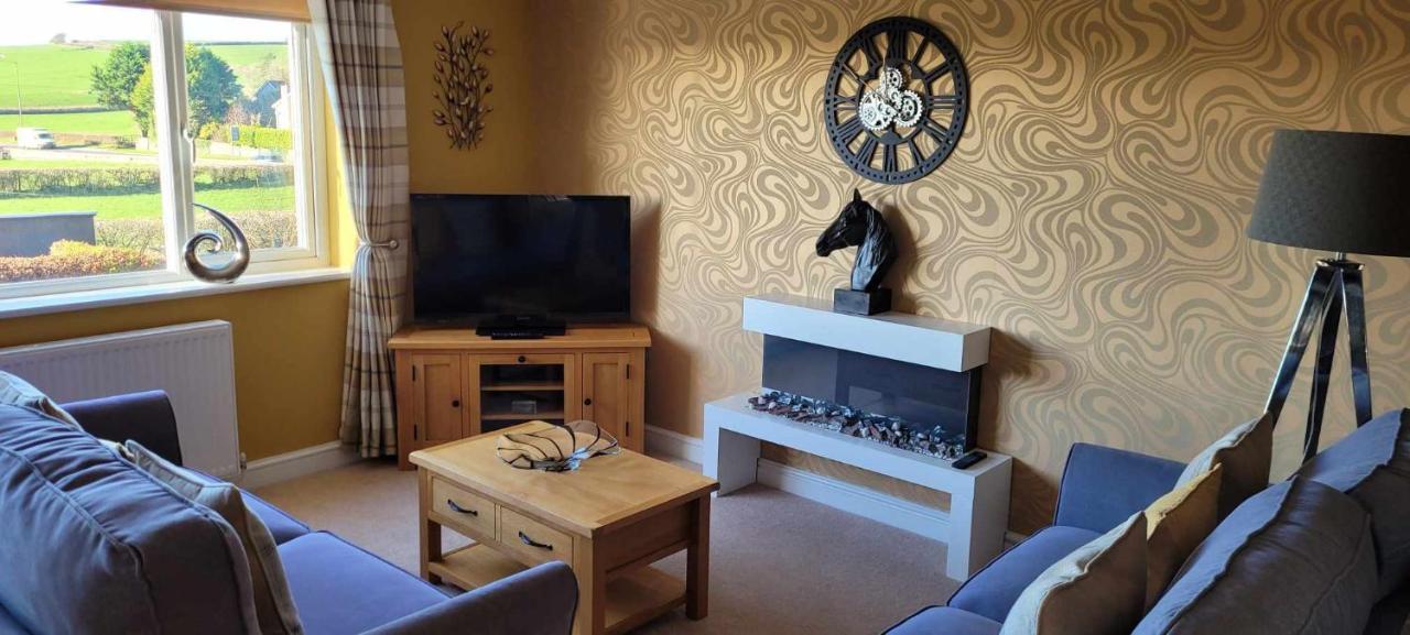 No 7 Boutique Apartment Ulverston Dış mekan fotoğraf